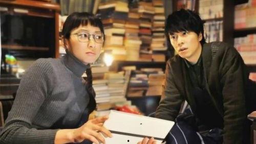 二重生活,双重身份下的心灵探索与人生抉择